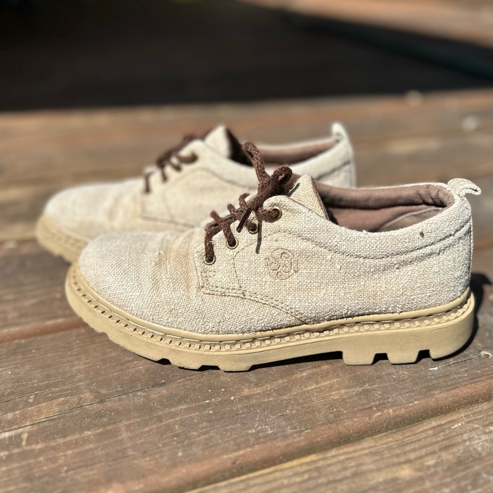 Deja Shoe Recycled Material Eco Shoes Women’s 7.5